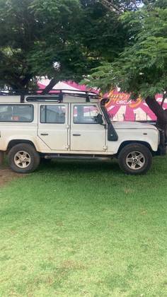 LAND ROVER DEFENDER 2.4 110 SW 4X4 TURBO DIESEL 4P MANUAL